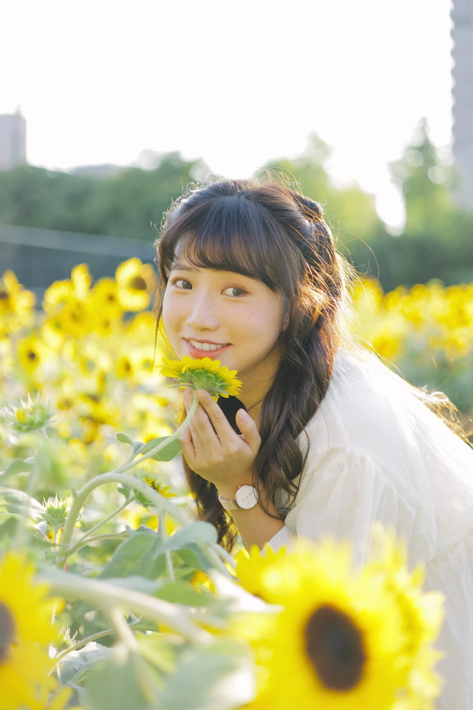 [YITUYU艺图语]2022.08.29 阳光下的花和你 蓝胖子- [25P]插图5
